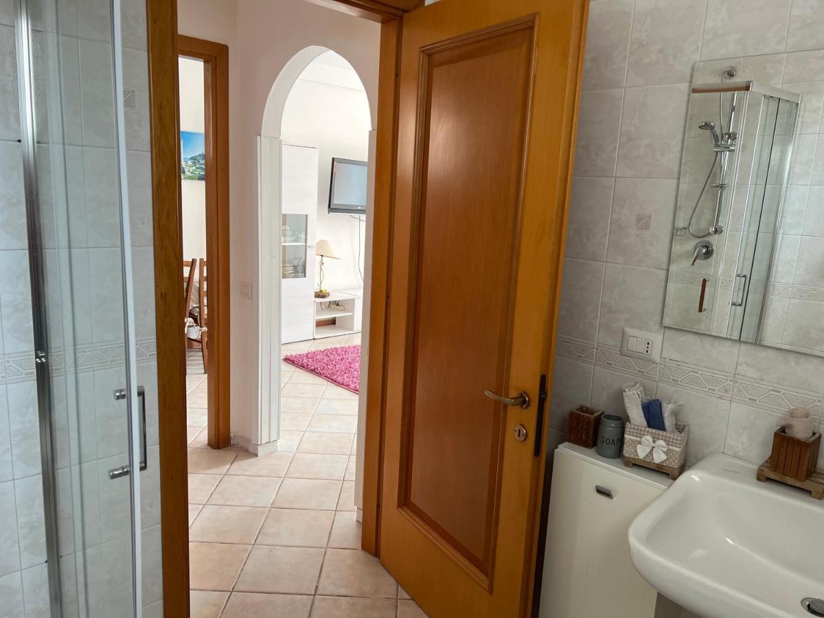 Appartamento Santa margherita di Pula Esterno foto